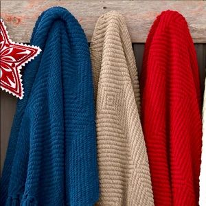 Super soft ivory Land’s End Throw blanket.